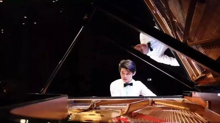 老子有钱官网艺术家鲍释贤—VIVACE法国学派教学法——师资培训天津站