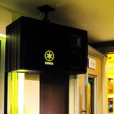 强强北京国际商务酒店——老子有钱官网高端KMS-2500音箱的酒店KTV运用